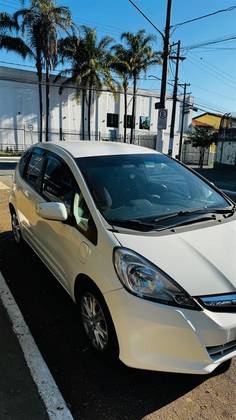 HONDA FIT 1.4 LX 16V FLEX 4P AUTOMÁTICO